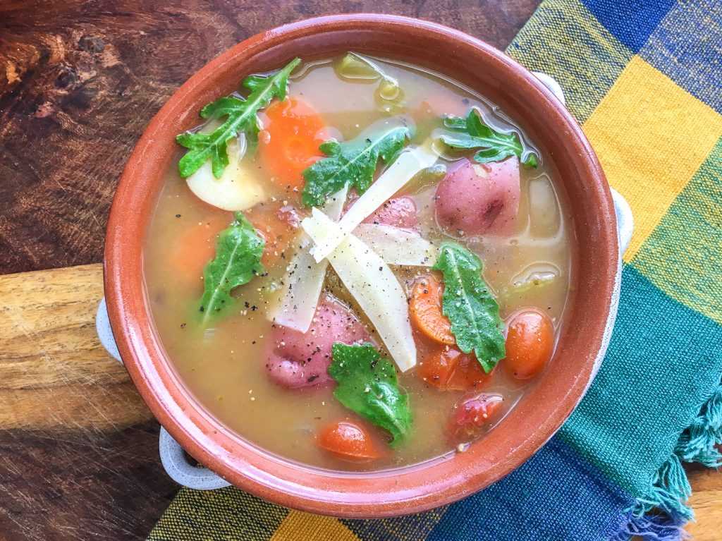 Instant Pot Garden Vegetable Soup